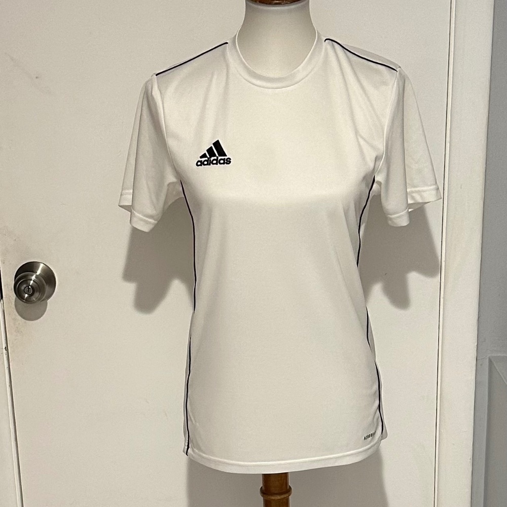Adidas Aeroready Performance‎ Shirt - Size XS.